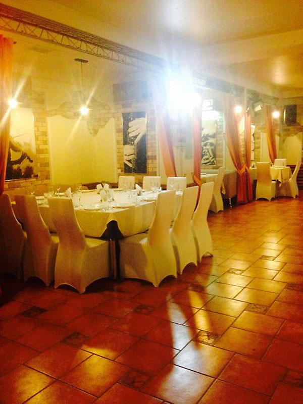 Основной зал — La Nota