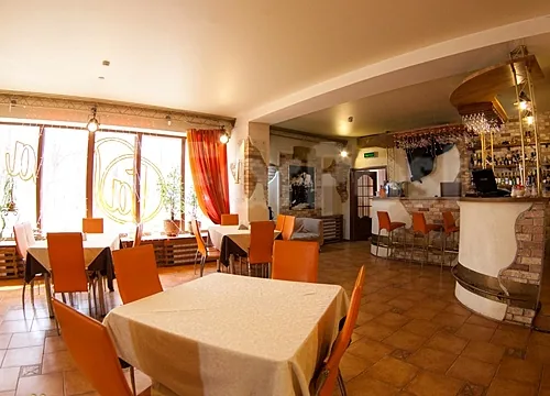 Основной зал — La Nota