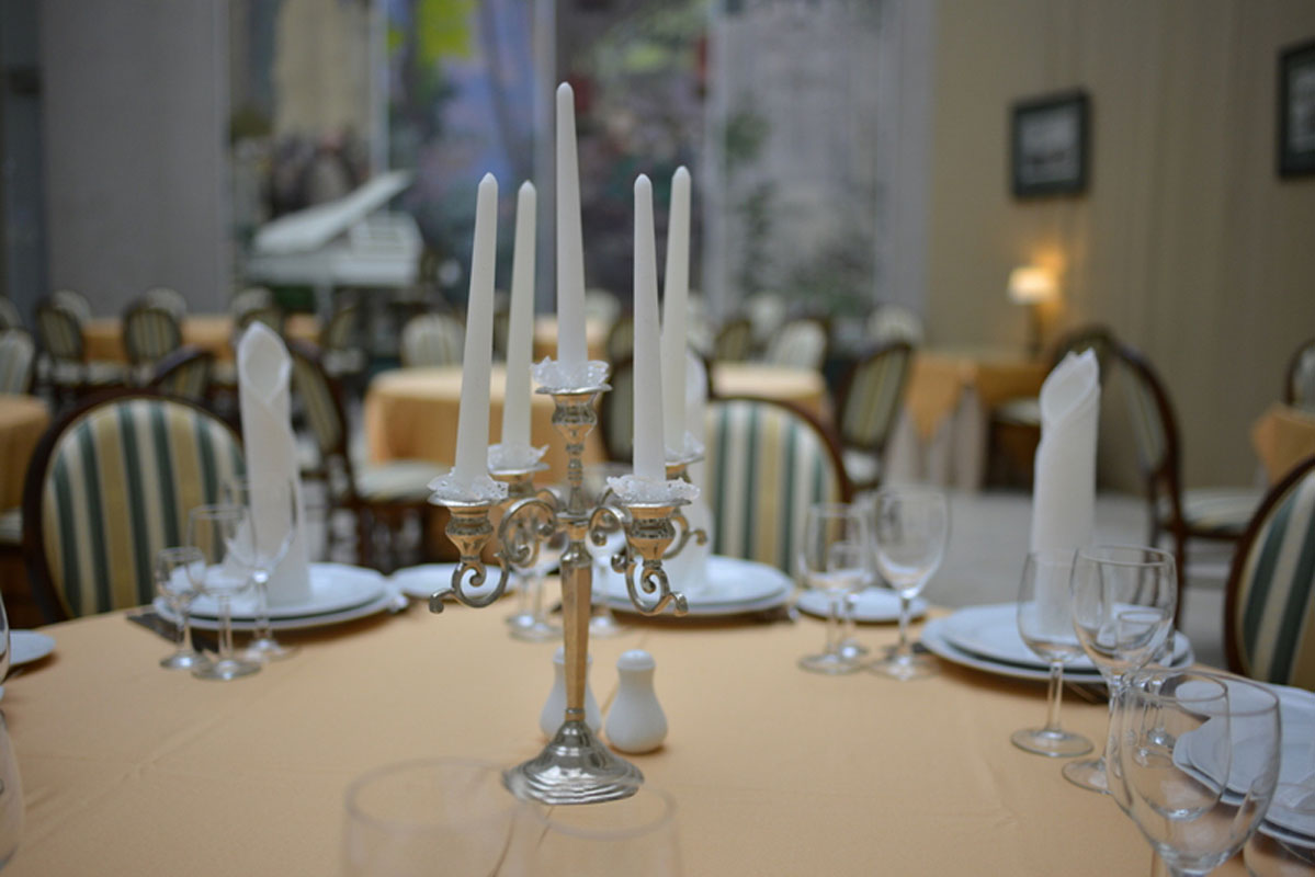 Основной зал — Корпус Бенуа