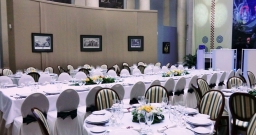 Основной зал