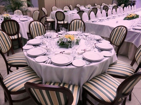 Логотип Корпус Бенуа