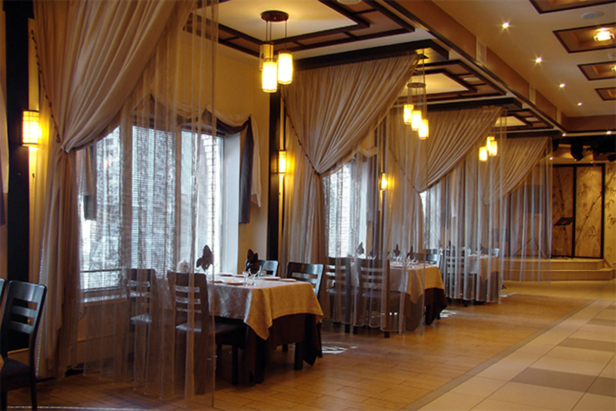 Основной зал — Джонка