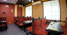 Основной зал