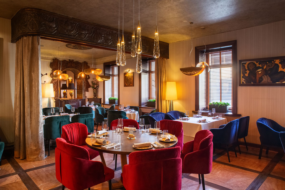 Основной зал — Ресторан Ноев Ковчег