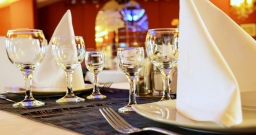 Основной зал — интерьер зала