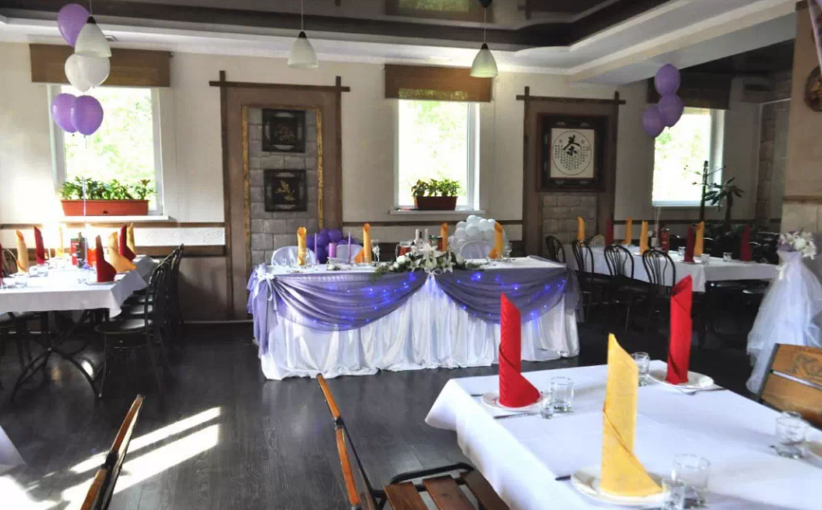 Основной зал — Эребуни