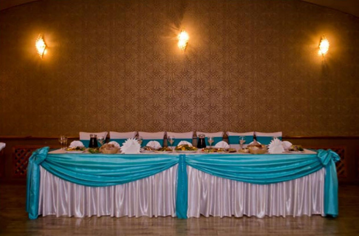 Банкетный зал — Небесный замок