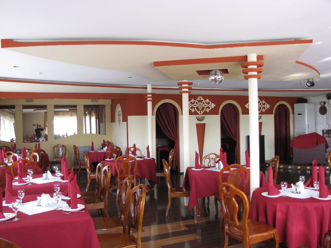 Основной зал — Ресторан Арарат