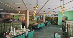 Основной зал