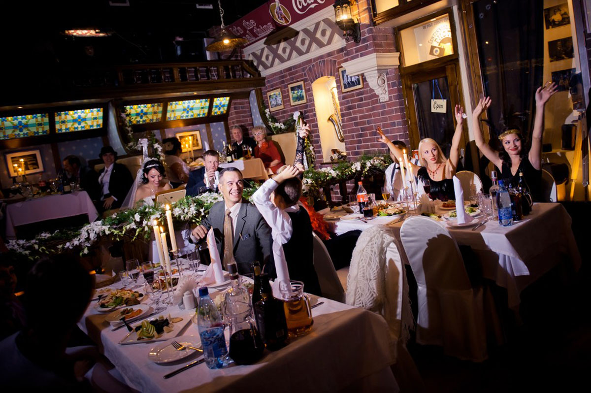 Основной зал — Syndicate