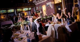 Основной зал — интерьер зала