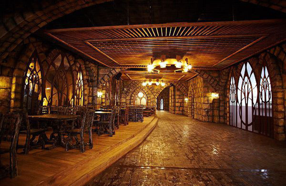 Основной зал — Ресторан Папаша Клаусс