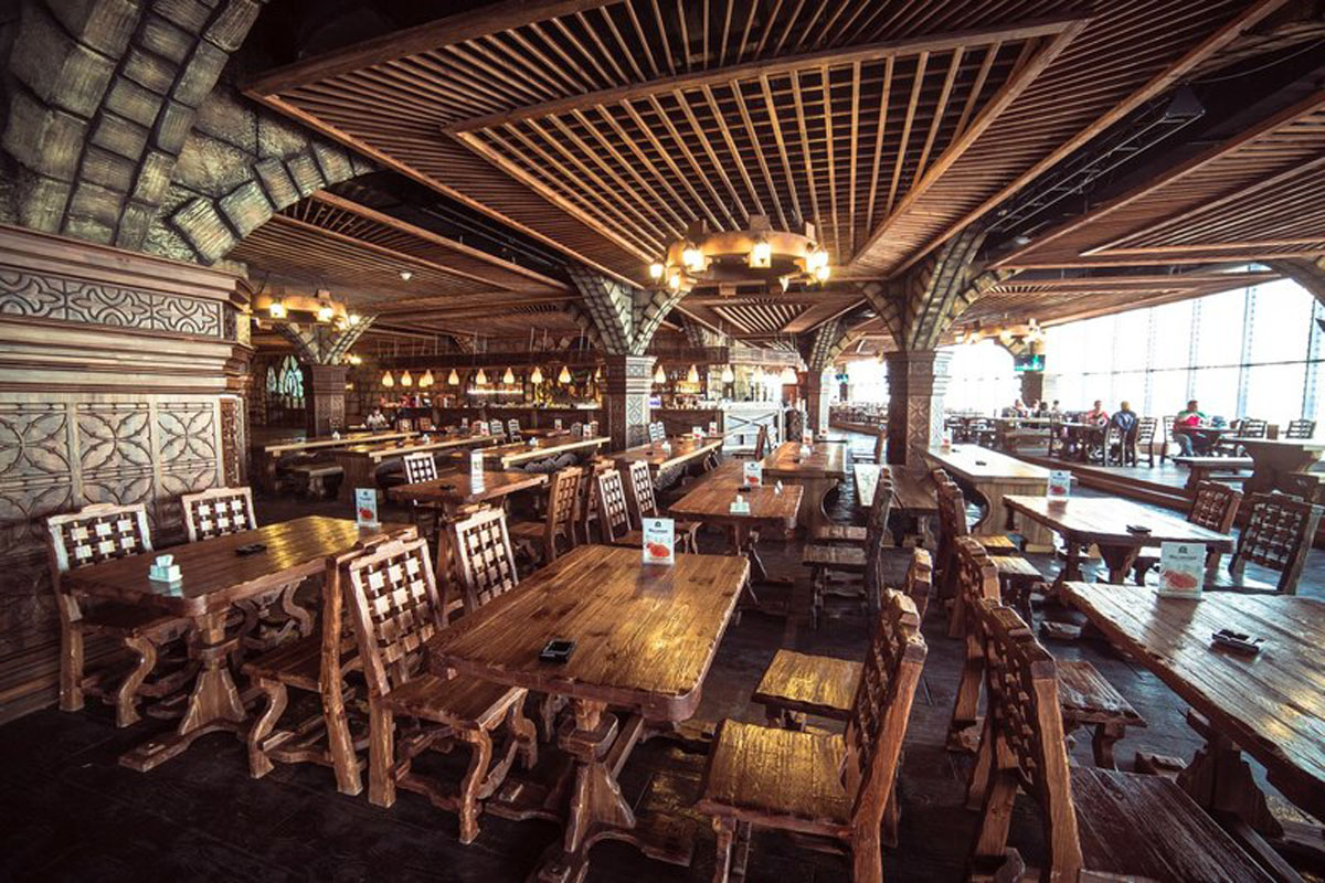 Основной зал — Ресторан Папаша Клаусс