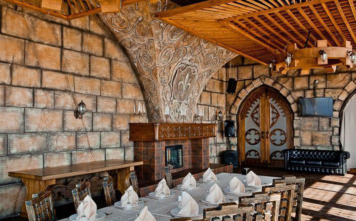 Каминный зал — Ресторан Папаша Клаусс