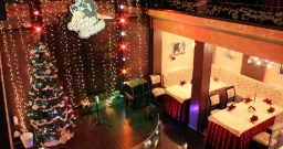 Первый этаж