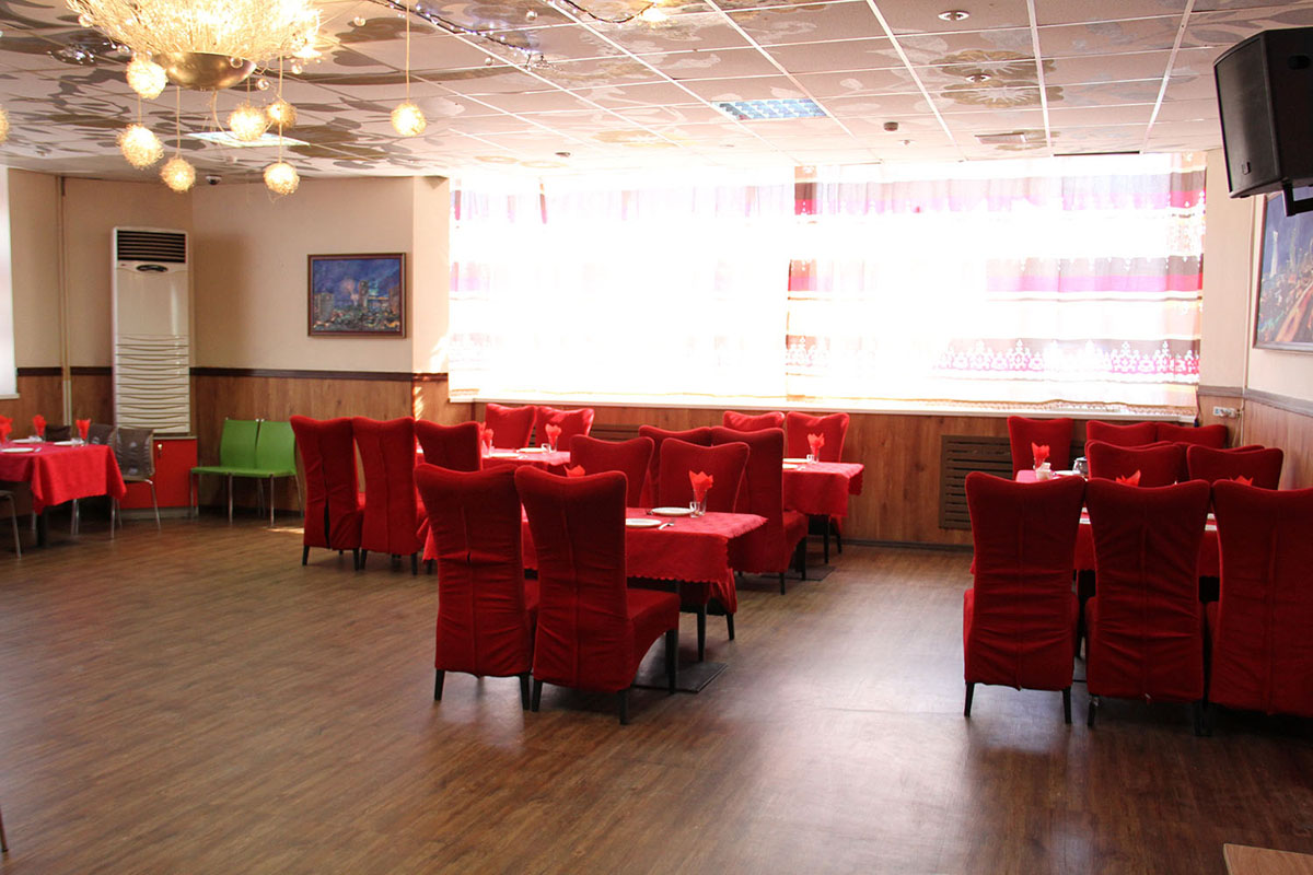 Основной зал — Ресторан Хунчи