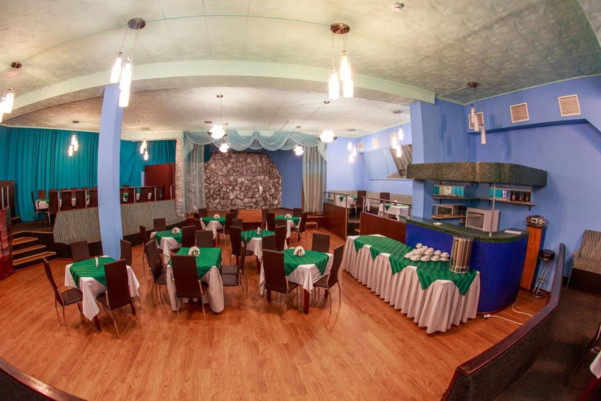 Большой зал — Экватор