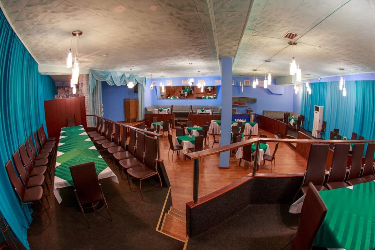 Большой зал — Экватор