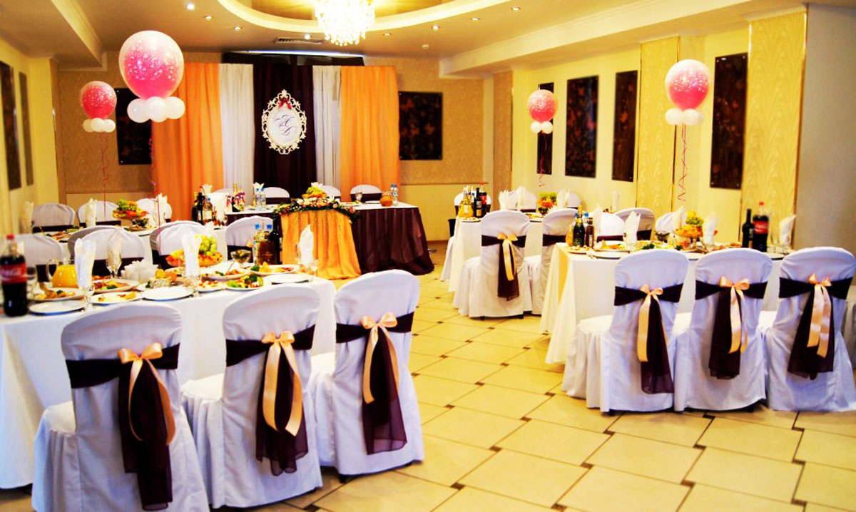 Большой банкетный зал — Князь Владимир