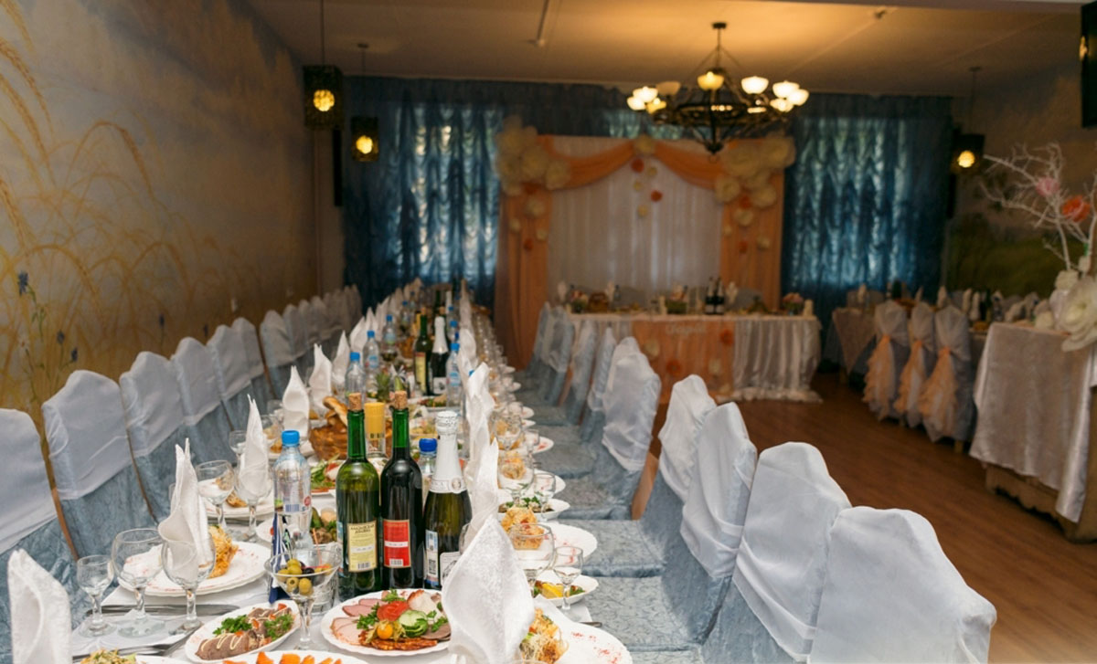 Крендель — Основной зал, фото банкетного зала