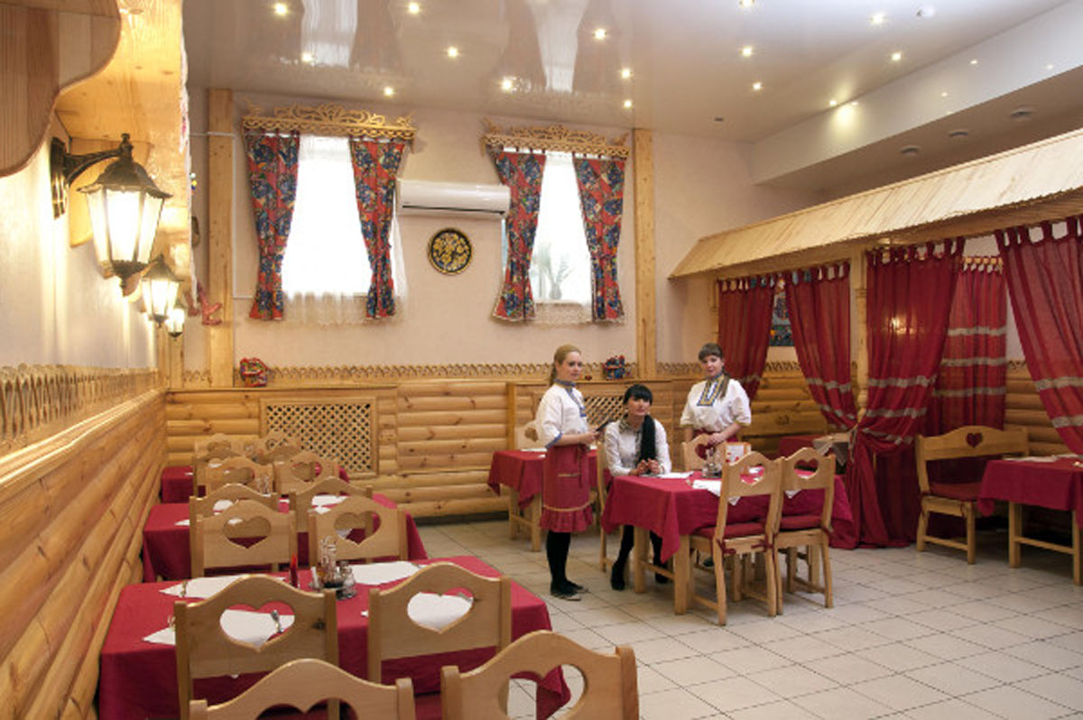 Основной зал — Крендель