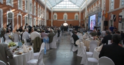 Основной зал