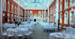 Основной зал