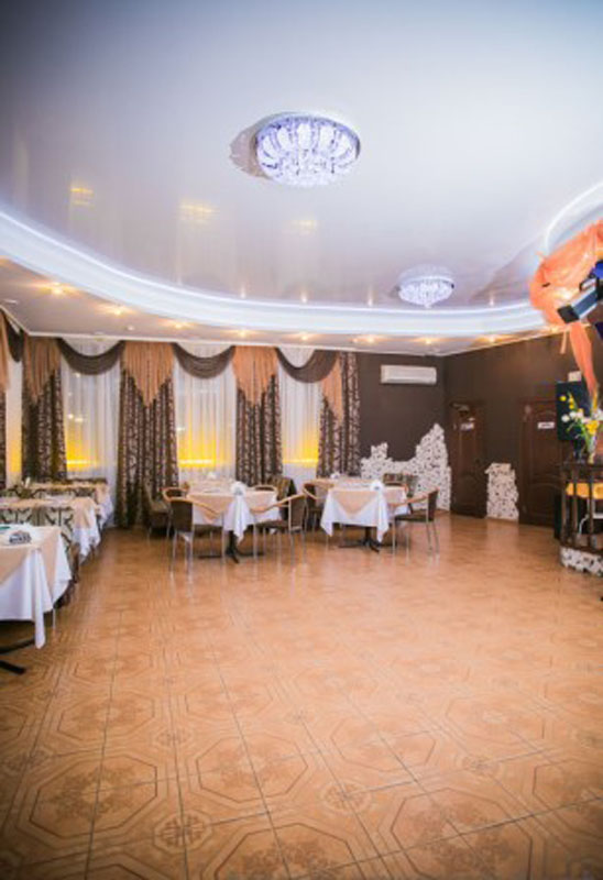 Основной зал — Серебряная чаша