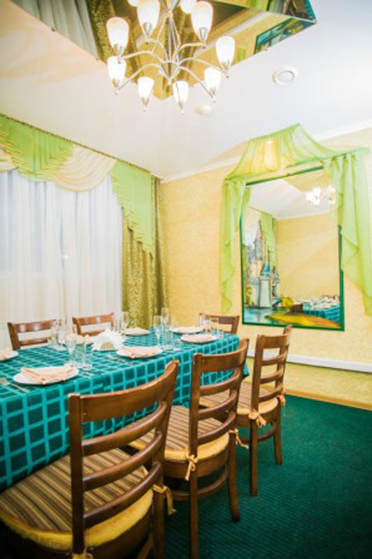 Зеленый кабинет — Серебряная чаша