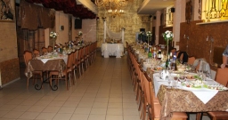 Основной зал