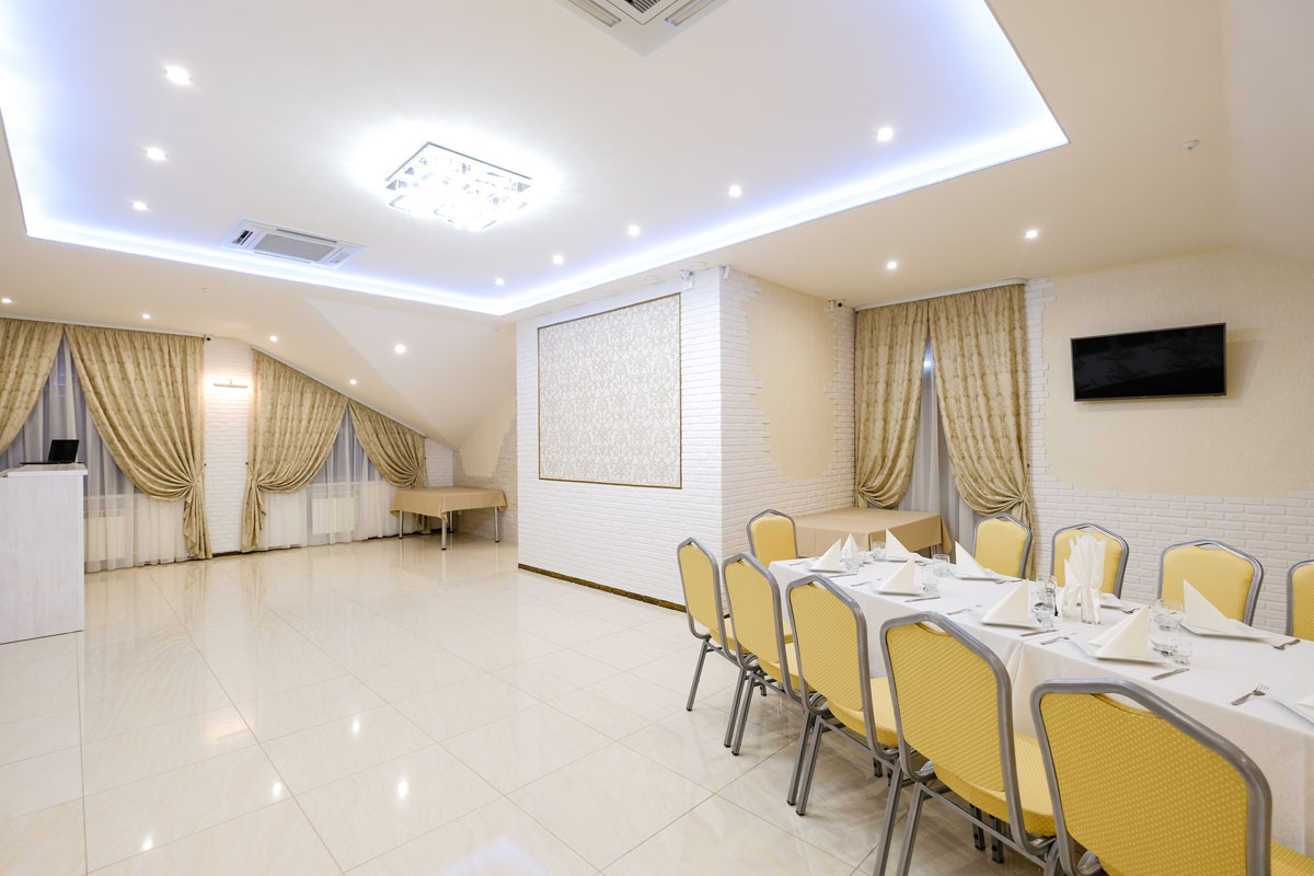 Зал 1 — Визави