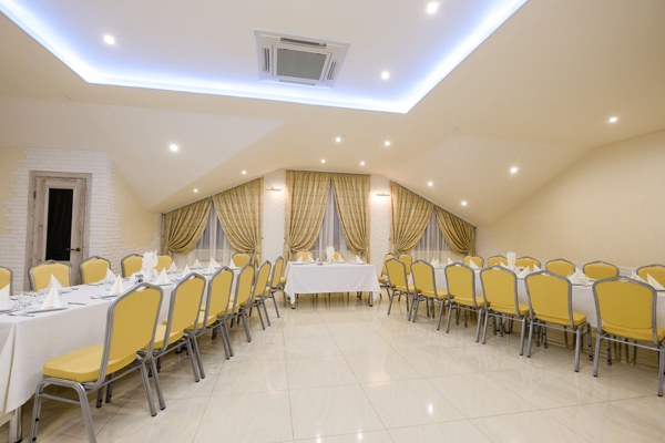 Банкетный зал Визави