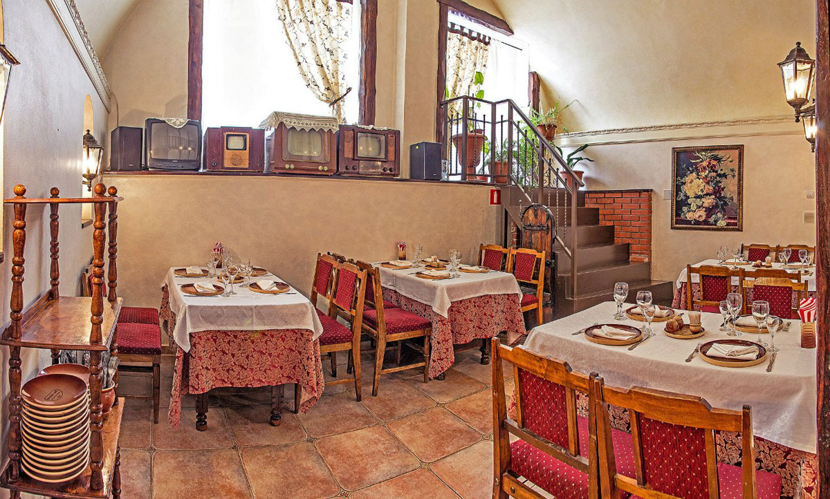 Основной зал — Вечный зов