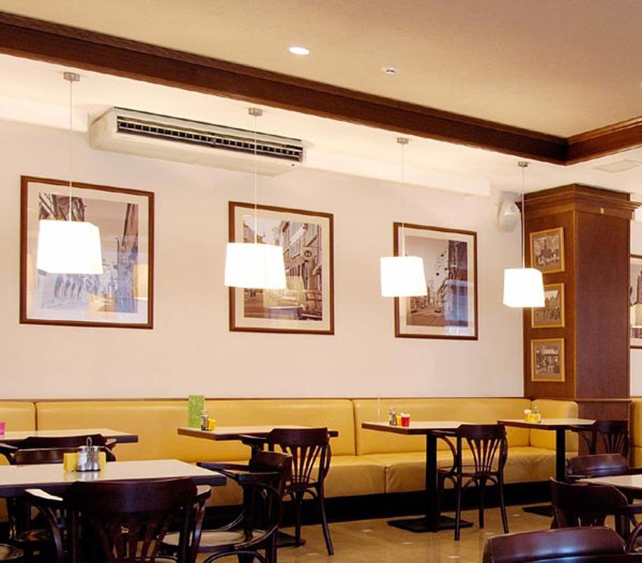 Основной зал — Кафе Солянка