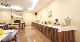 Зал на 90 человек — подробнее о зале