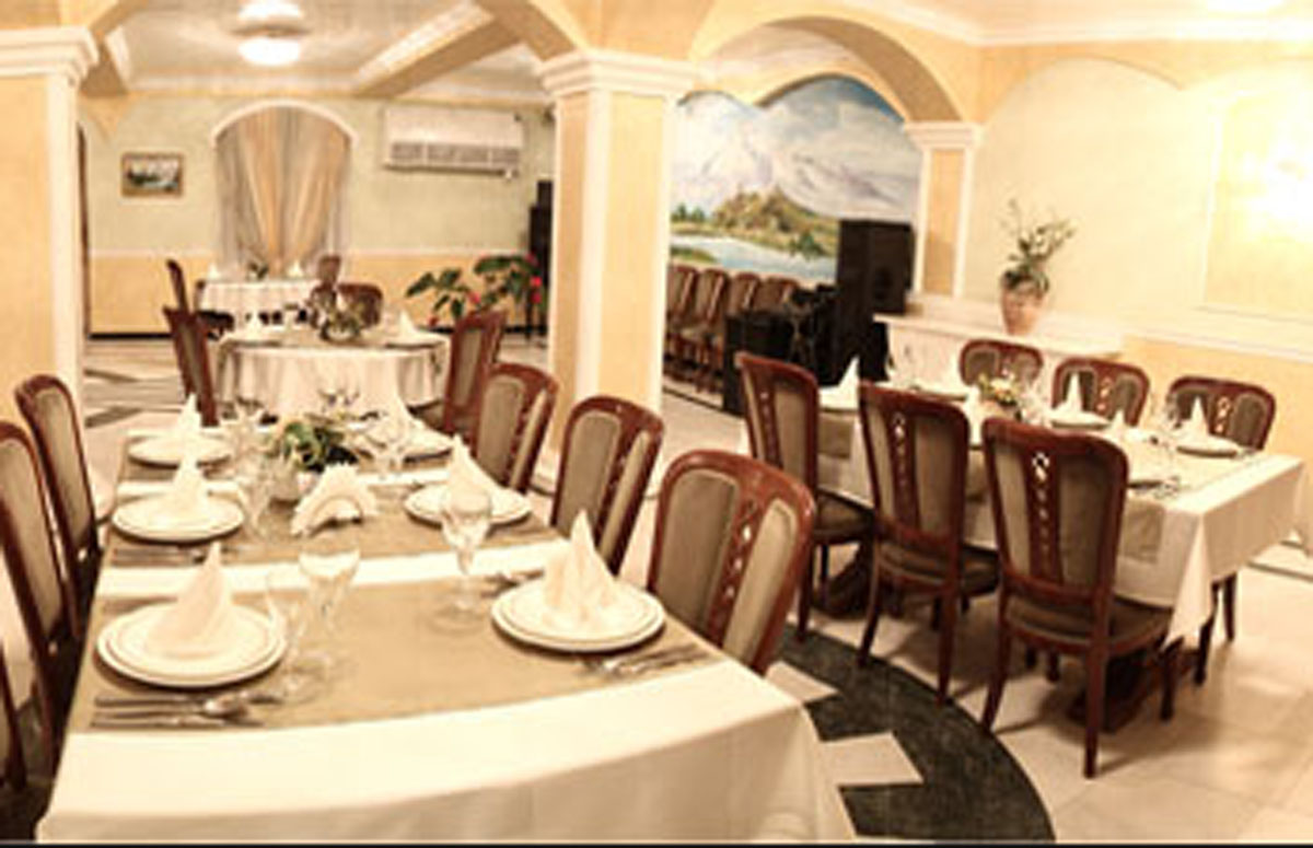 Зал на 100 человек — Armenia