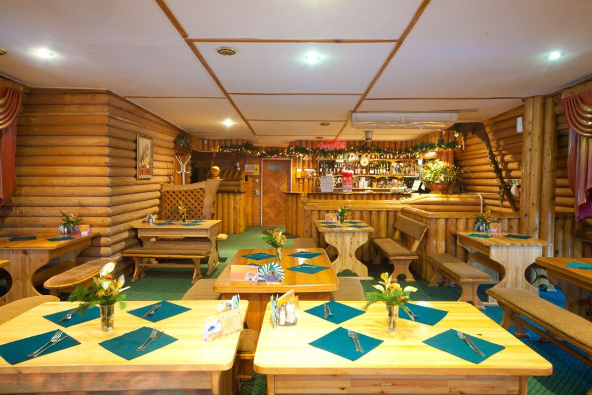 Основной зал — Золотая Долина