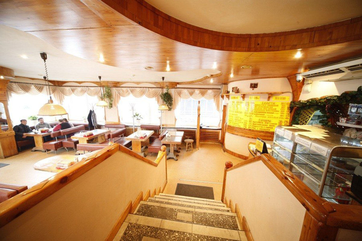 Основной зал — Золотая Долина