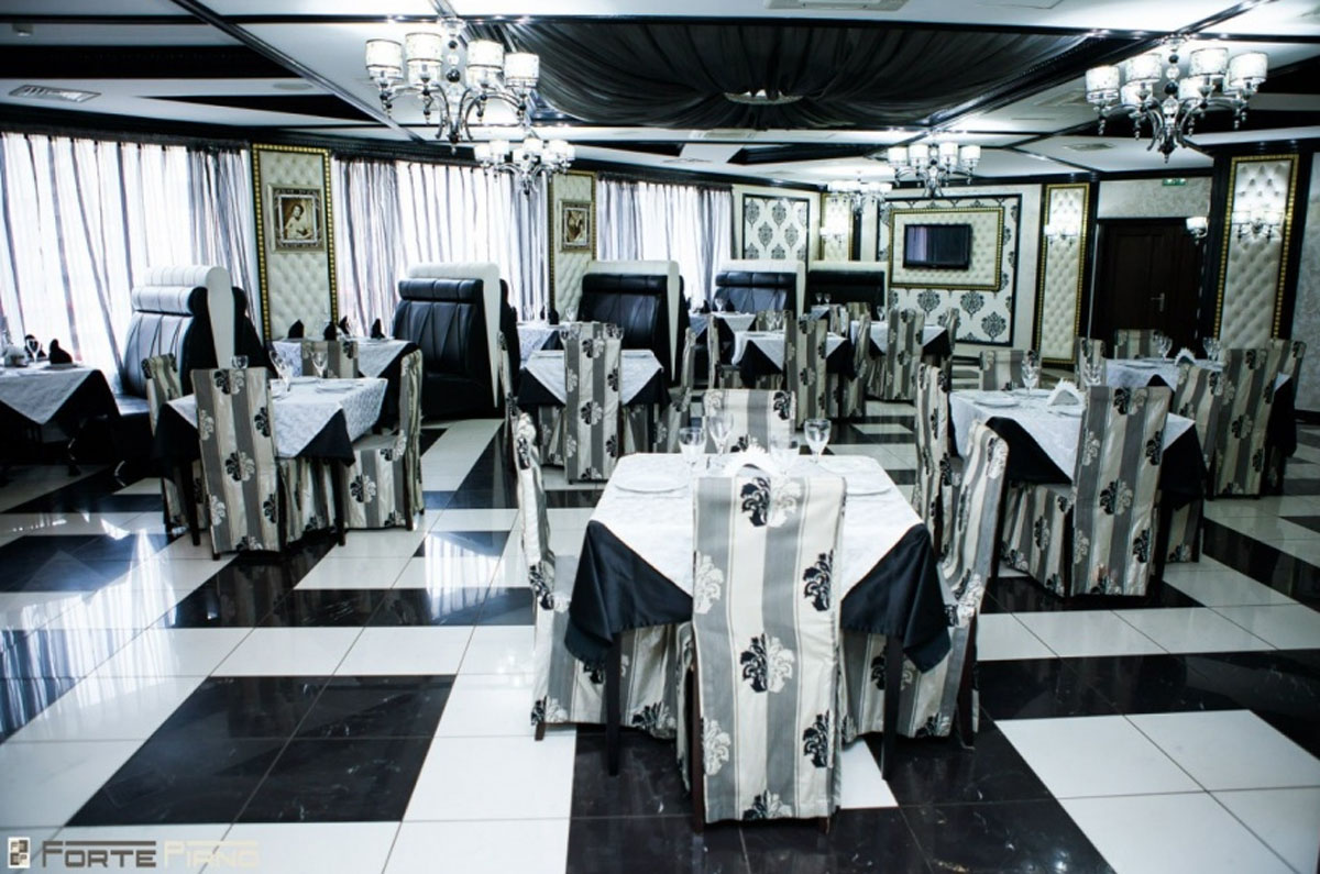 Зал на 150 человек — FortePiano