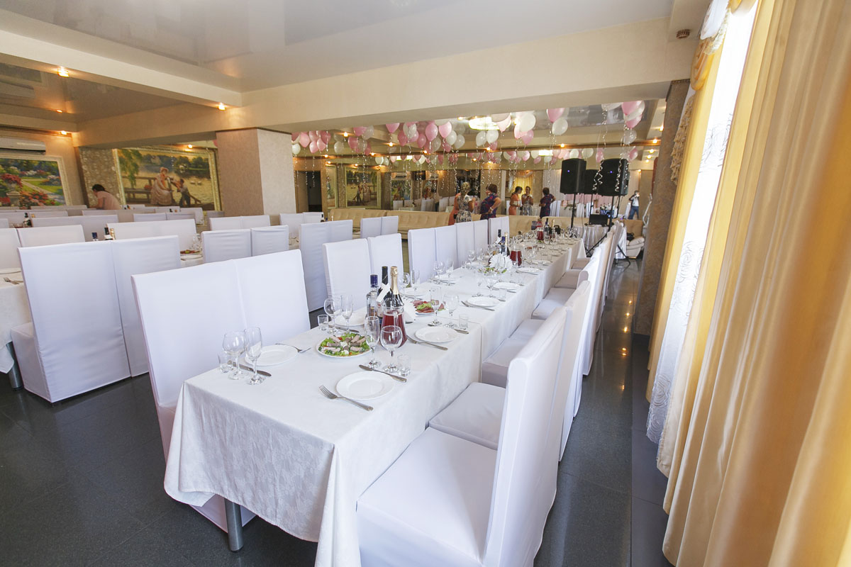 Зал 1 — Банкетный зал Народное собрание