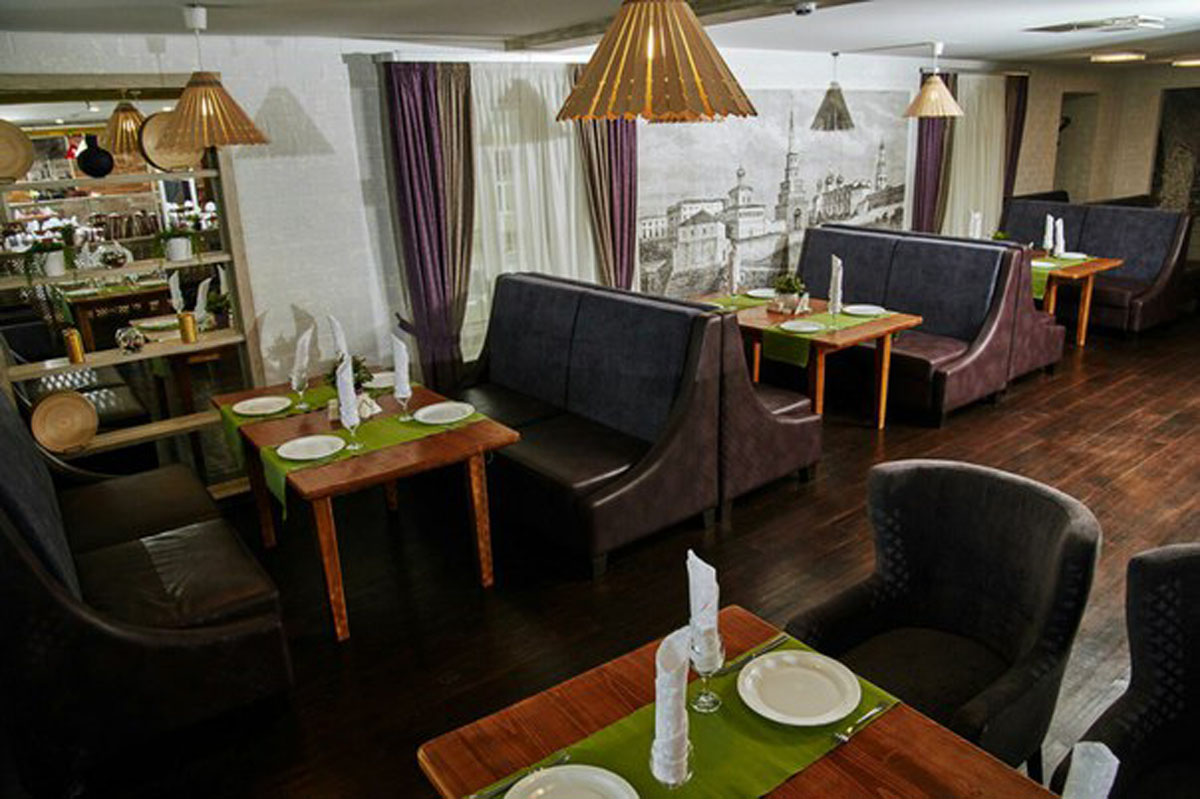 Ресторан Язиля — Зал на 110 человек, фото банкетного зала