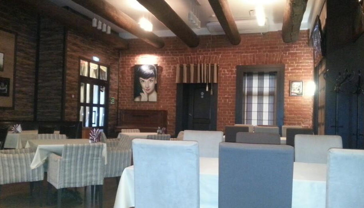 Зал на 80 человек — В. Ключников