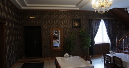 Основной зал