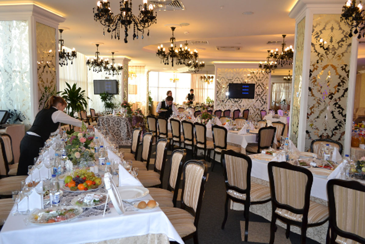 Зал на 150 человек — Эльфия