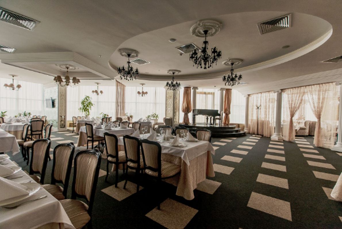 Зал на 150 человек — Эльфия