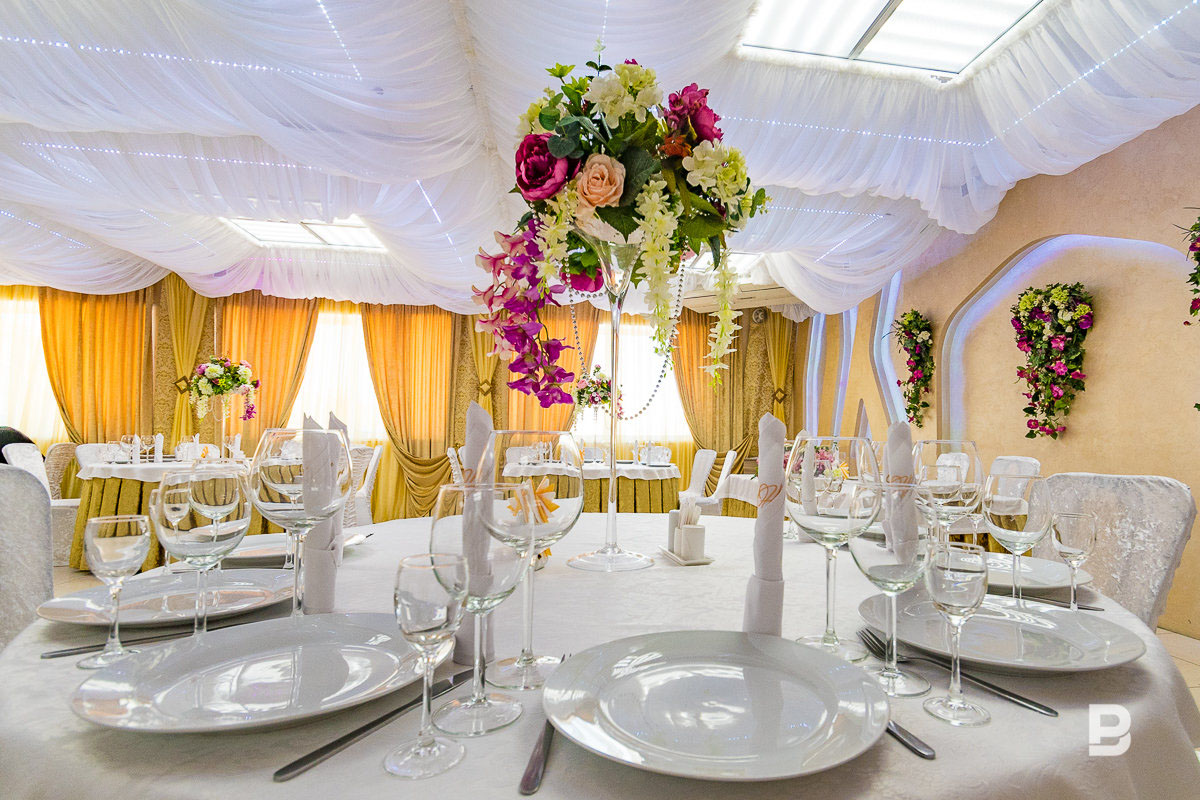 Основной зал — Небеса на Бондаренко