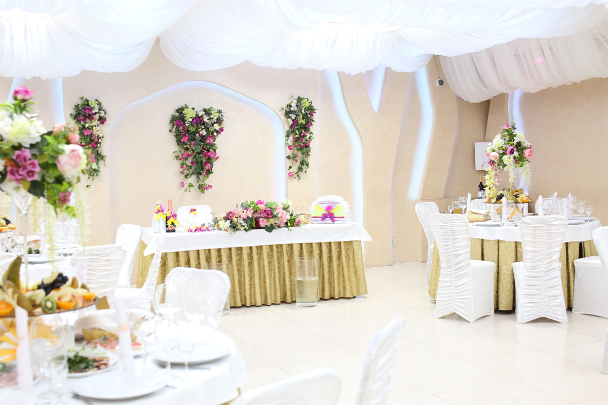 Основной зал — Небеса на Бондаренко