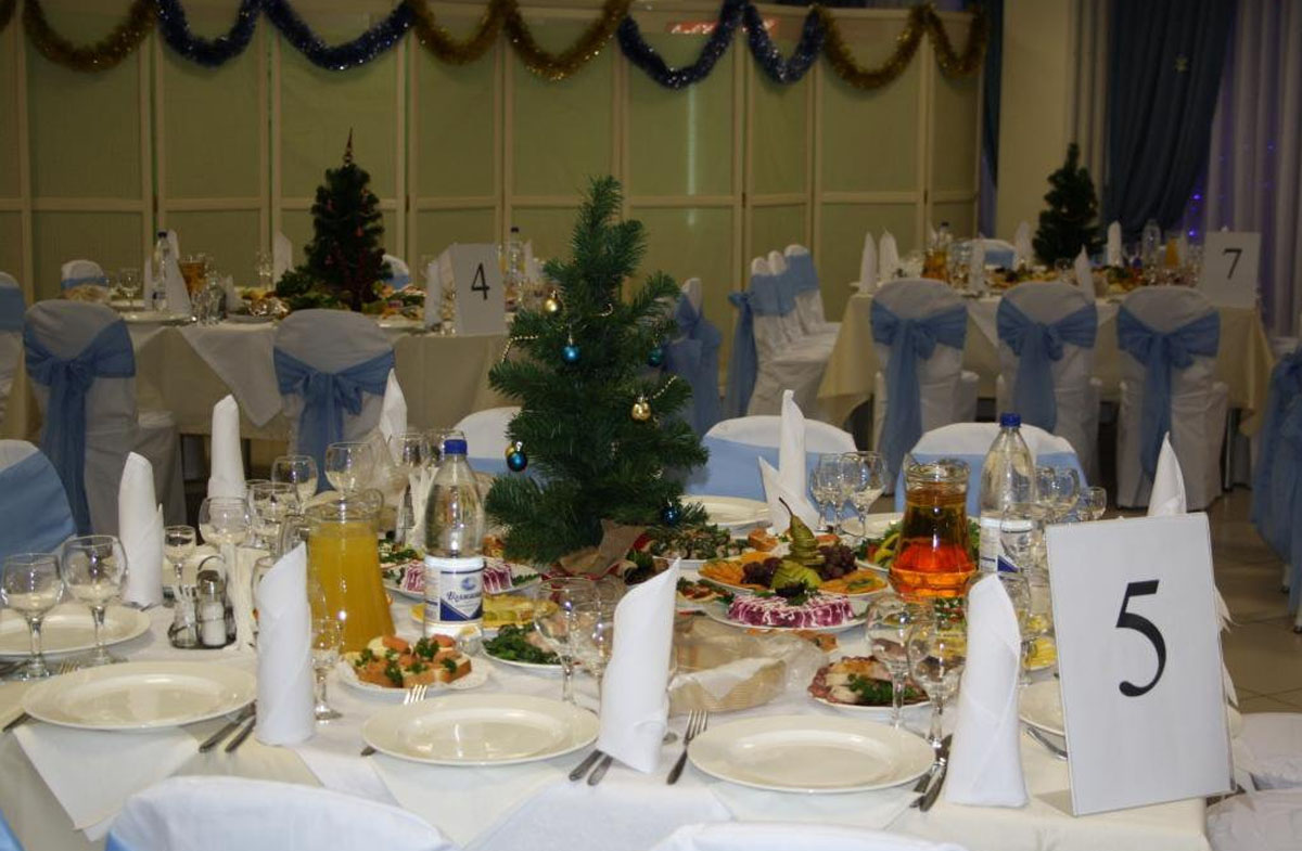 Зал на 100 человек — Казаночка