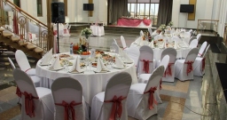 Основной зал