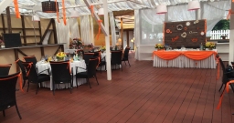 Основной зал